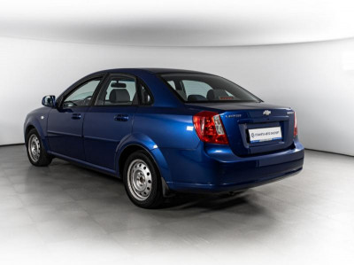 Chevrolet Lacetti 1.6 AT (109 л. с.)