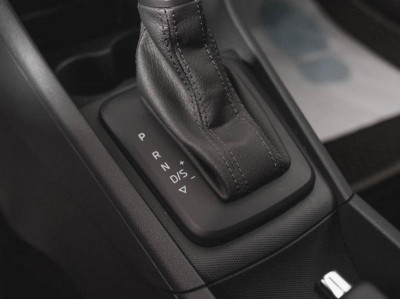 ŠKODA RAPID 1.6 AT (110 л. с.)