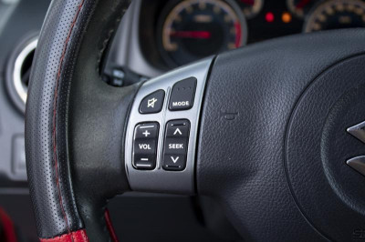 Suzuki SX4 1.6 AT (112 л. с.)