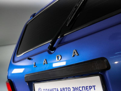 LADA 4x4 3 дв. 1.7 MT 8 кл. (Евро-4) (83 л. с.)