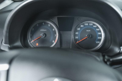 Hyundai Solaris 1.4 AT (107 л. с.)