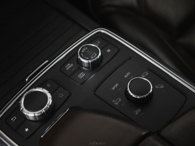 Mercedes-Benz GL-класс 350 CDI BlueTEC 3.0d AT (258 л.с.) 4WD