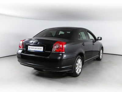 Toyota Avensis 2.0 AT (147 л. с.)