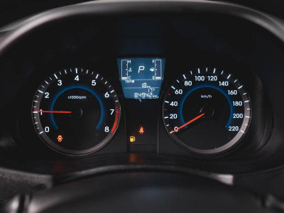 Hyundai Solaris 1.6 AT (123 л. с.)