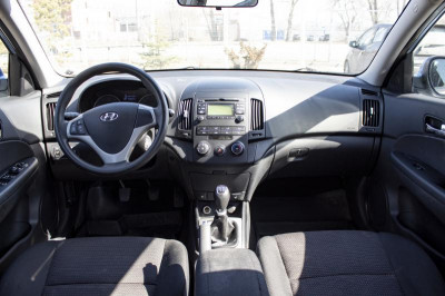 Hyundai i30 1.6 MT (126 л. с.)