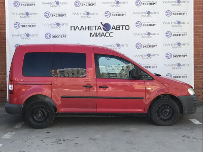 Volkswagen Caddy 1.6 MT (102 л. с.)
