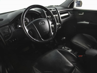 Kia Sportage 2.0 AT (142 л.с.) 4WD