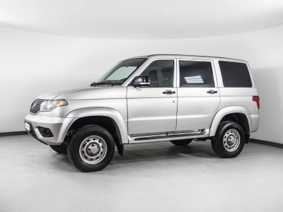 УАЗ Patriot 2.7 MT (134,6 л. с.)