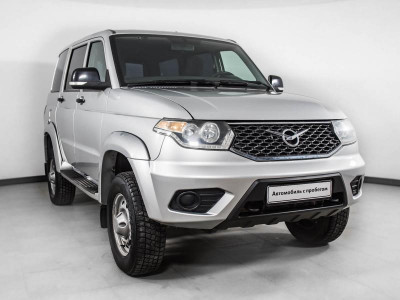 УАЗ Patriot 2.7 MT (134,6 л. с.)
