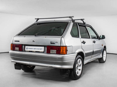 LADA 2114 1.5 MT (77 л. с.)