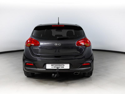 Kia Ceed 1.6 MT (129 л. с.)