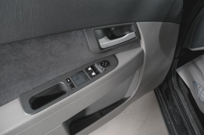 LADA Priora 1.6 MT 16 кл (Евро-3) (98 л. с.)