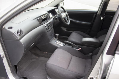 Toyota Corolla Fielder 1.8 AT (136 л.с.)