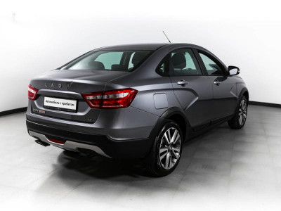 LADA Vesta Cross 1.8 MT (122 л.с.)