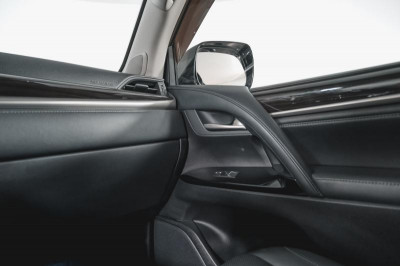 Lexus LX 450d AT (272 л. с.)