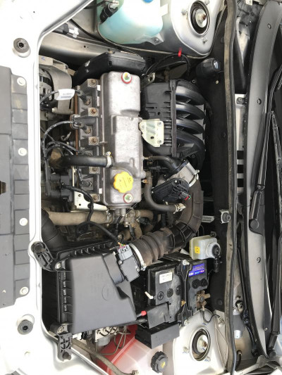 LADA Granta седан 1.6 MT 8кл (87 л. с.)