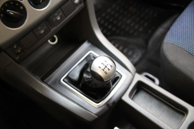Ford Focus 1.6 MT (116 л. с.)