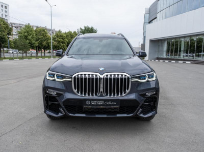 BMW X7 xDrive30d Steptronic (249 л.с.)