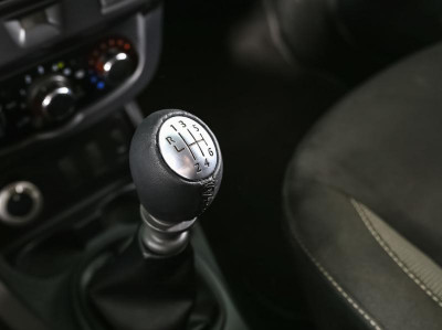 Renault Duster 1.5 D MT 4x4 (109 л. с.)