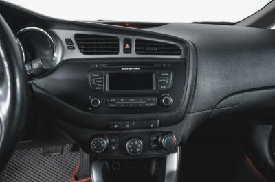 Kia Ceed 1.6 AT (129 л. с.)