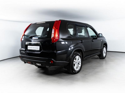 Nissan X-Trail 2.0 MT AWD (141 л. с.)