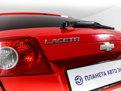 Chevrolet Lacetti 1.4 MT (95 л. с.)