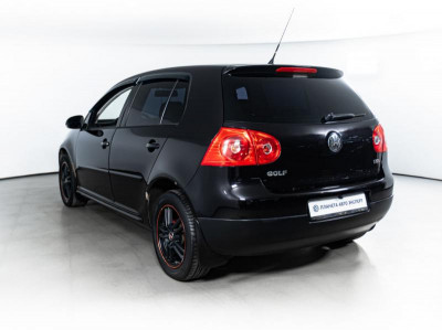 Volkswagen Golf 1.4 TSI DSG (140 л. с.)