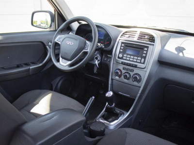 Chery Tiggo 1.6 MT (126 л. с.)