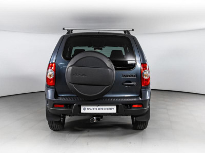 LADA Niva 1.7 MT (79,6 л. с.)