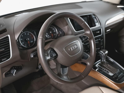 Audi Q5 2.0 TFSI Tiptronic quattro (180 л. с.)