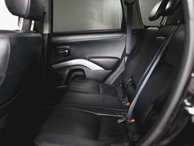 Mitsubishi Outlander 2.4 CVT 4WD (170 л. с.)