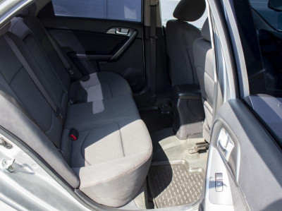 Kia Cerato 2.0 AT (150 л. с.)