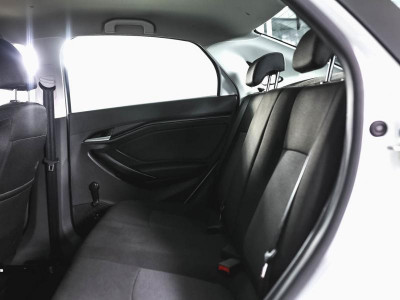 LADA Vesta 1.6 MT (106 л. с.)