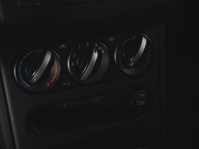Nissan Qashqai 1.6 MT (114 л. с.)