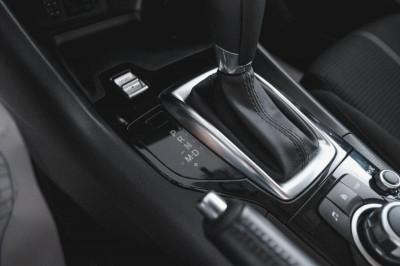 Mazda 3 1.5 AT (120 л.с.)