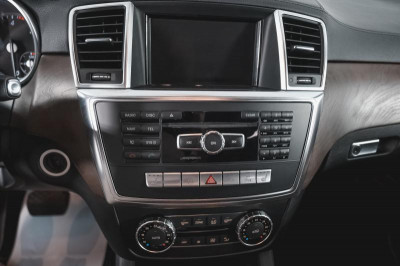 Mercedes-Benz GL-класс 350 CDI BlueTEC 3.0d AT (249 л.с.) 4WD