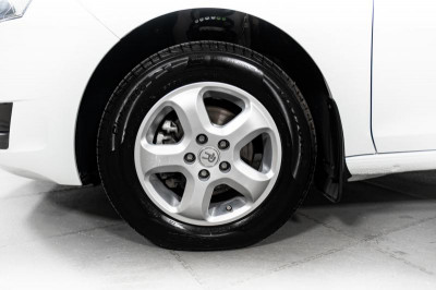 ŠKODA RAPID 1.6 MT (90 л. с.)