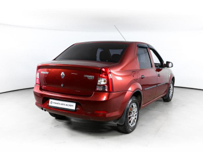 Renault Logan 1.6 MT (84 л. с.)