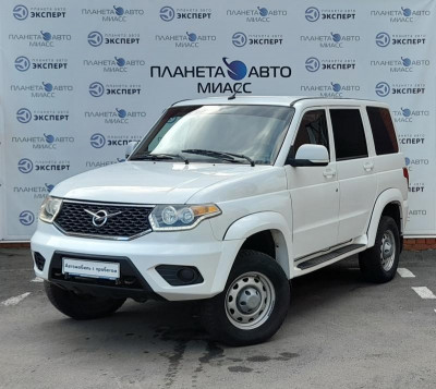 УАЗ Patriot 2.7 MT (134,6 л. с.)