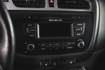 Kia Ceed 1.6 AT (129 л. с.)