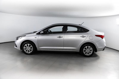 Hyundai Solaris 1.6 MT (123 л.с.)