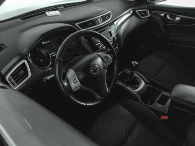 Nissan Qashqai 1.2 DIG-T MT (115 л. с.)