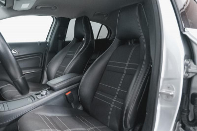 Mercedes-Benz GLA GLA 200 7G-DCT (156 л. с.)
