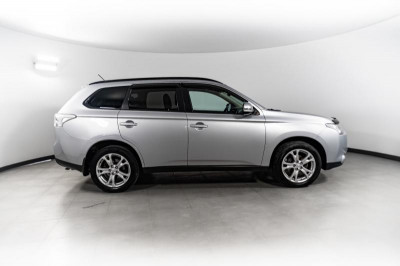 Mitsubishi Outlander 2.0 CVT 4WD (146 л. с.)