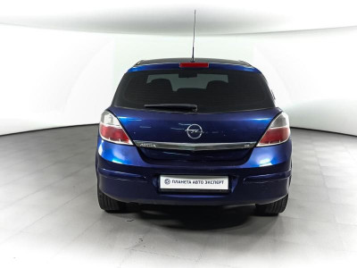 Opel Astra 1.8 AT (140 л. с.)