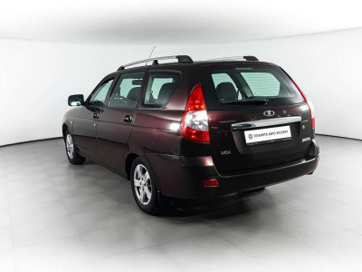 LADA Priora 1.6 MT 16 кл (Евро-3) (98 л. с.)