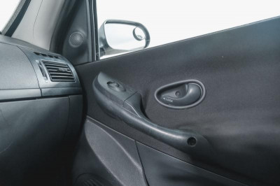 Fiat Albea 1.4 MT (77 л. с.)