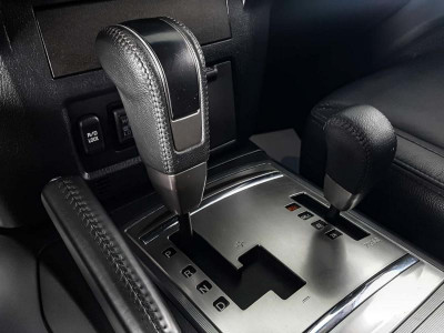 Mitsubishi Pajero 3.0 AT AWD (178 л. с.)