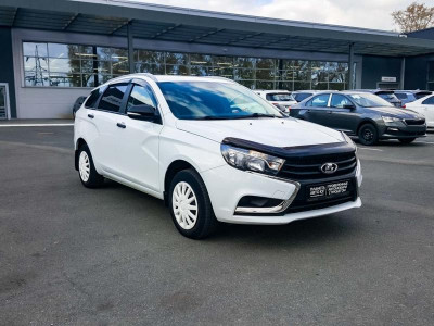 LADA Vesta SW 1.6 MT (106 л.с.)