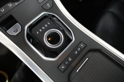 Land Rover Range Rover Evoque 2.2 SD4 9AT (190 л. с.)